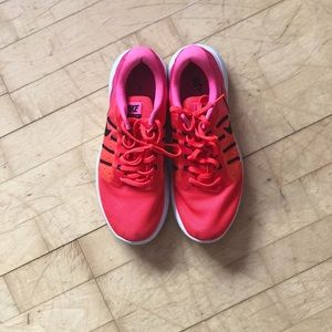 Nike Lunarstelos Sneakers